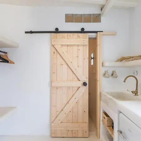 Cassaris Mykonos Feriehus Drafaki