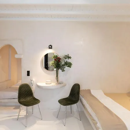 Cassaris Mykonos *